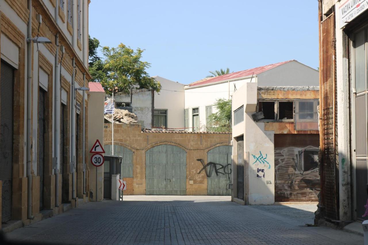 ניקוסיה Costas Hostel Action 2 מראה חיצוני תמונה